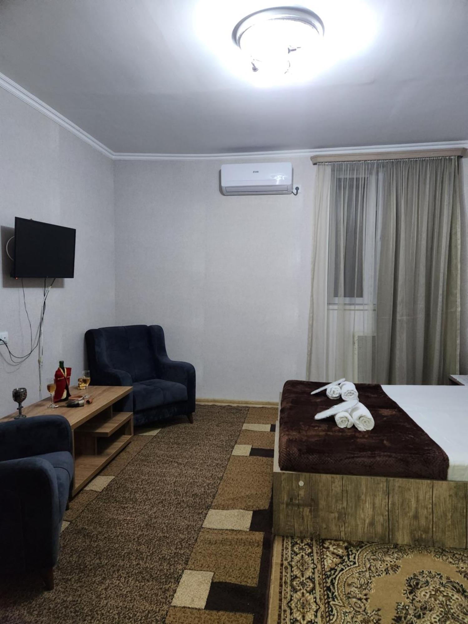 Nonaapartanent Tbilisi Exteriör bild